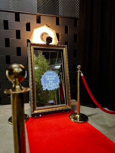 Mirrorbooth